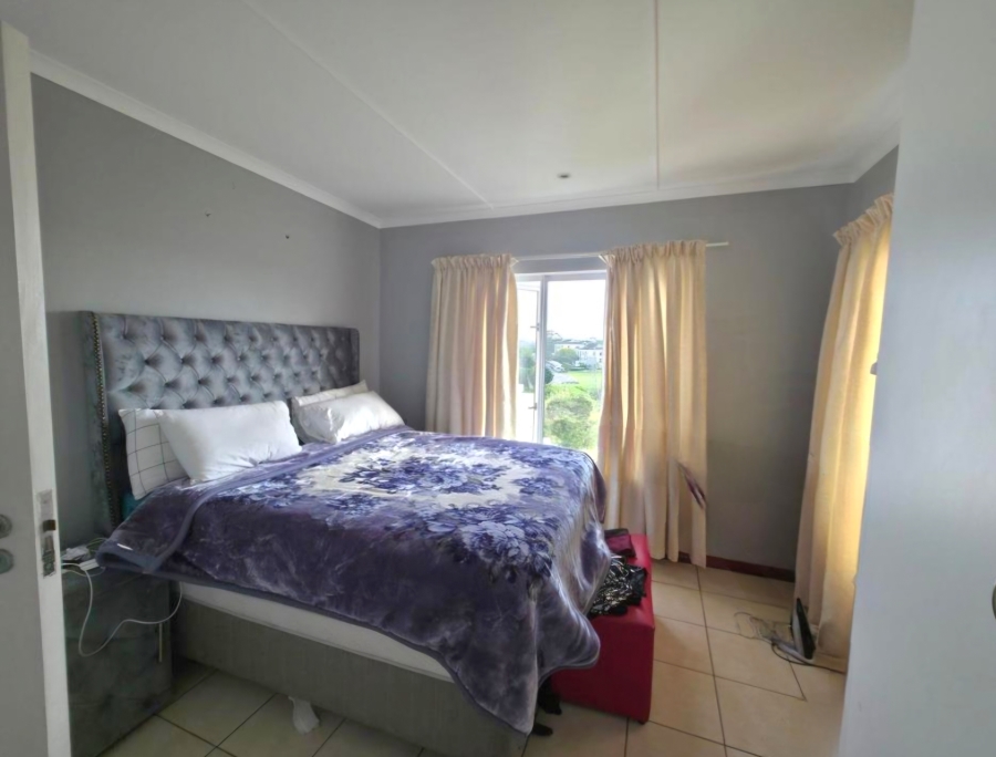 1 Bedroom Property for Sale in Beacon Bay Eastern Cape